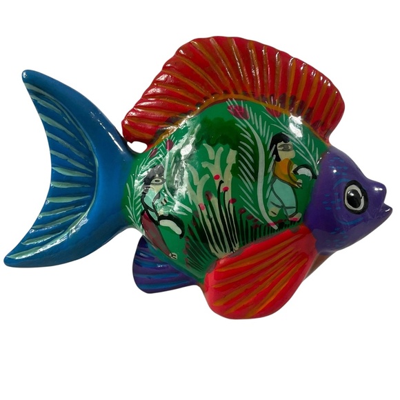 Colorful Mexican Folk Art Hand Painted Ceramic Fish Figurine 7” x 5” - Picture 5 of 12